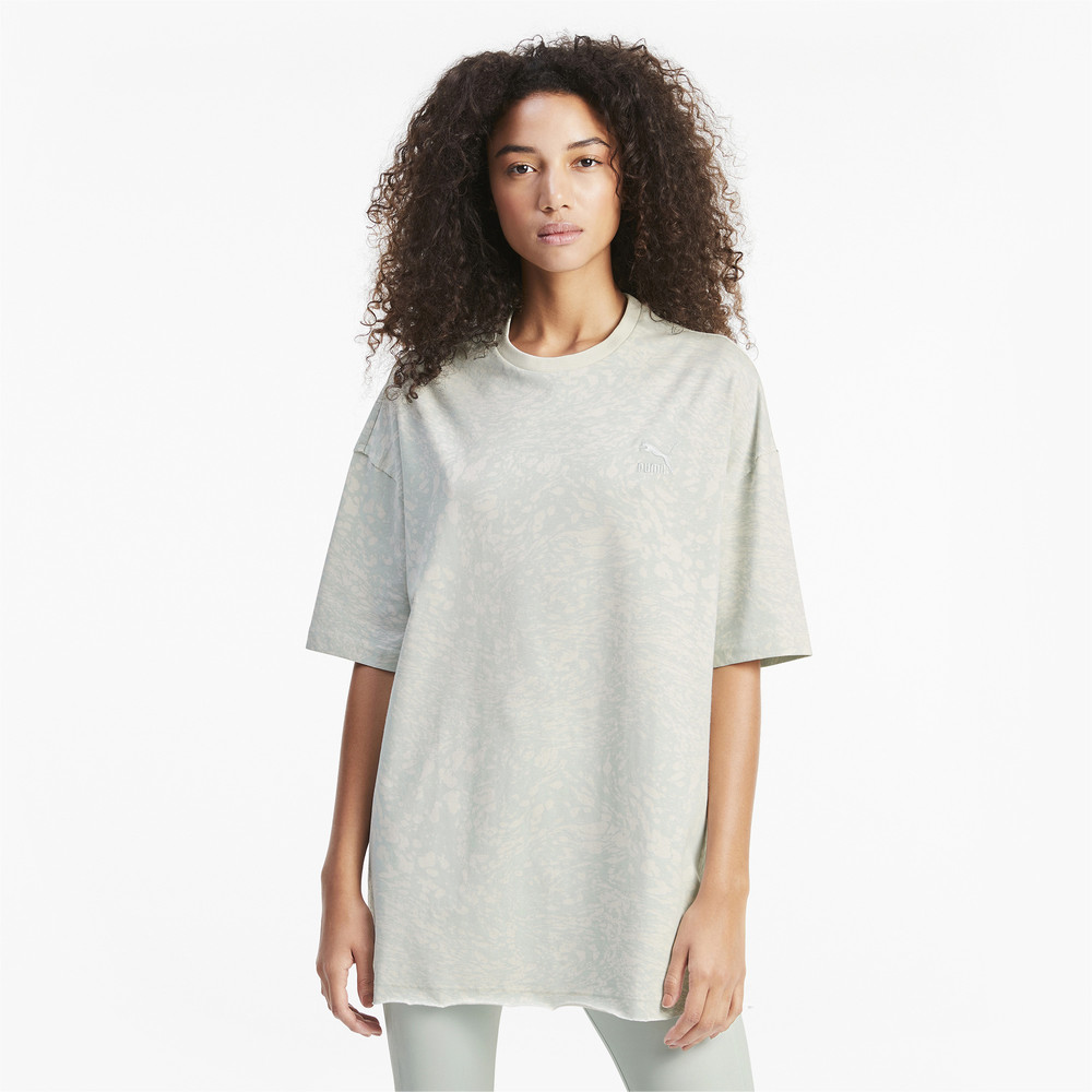 Футболка All-Over Printed Oversized Women's Tee Puma - Puma Футболка All-Over Printed Oversized Women's Tee Puma - Цвет: Серый