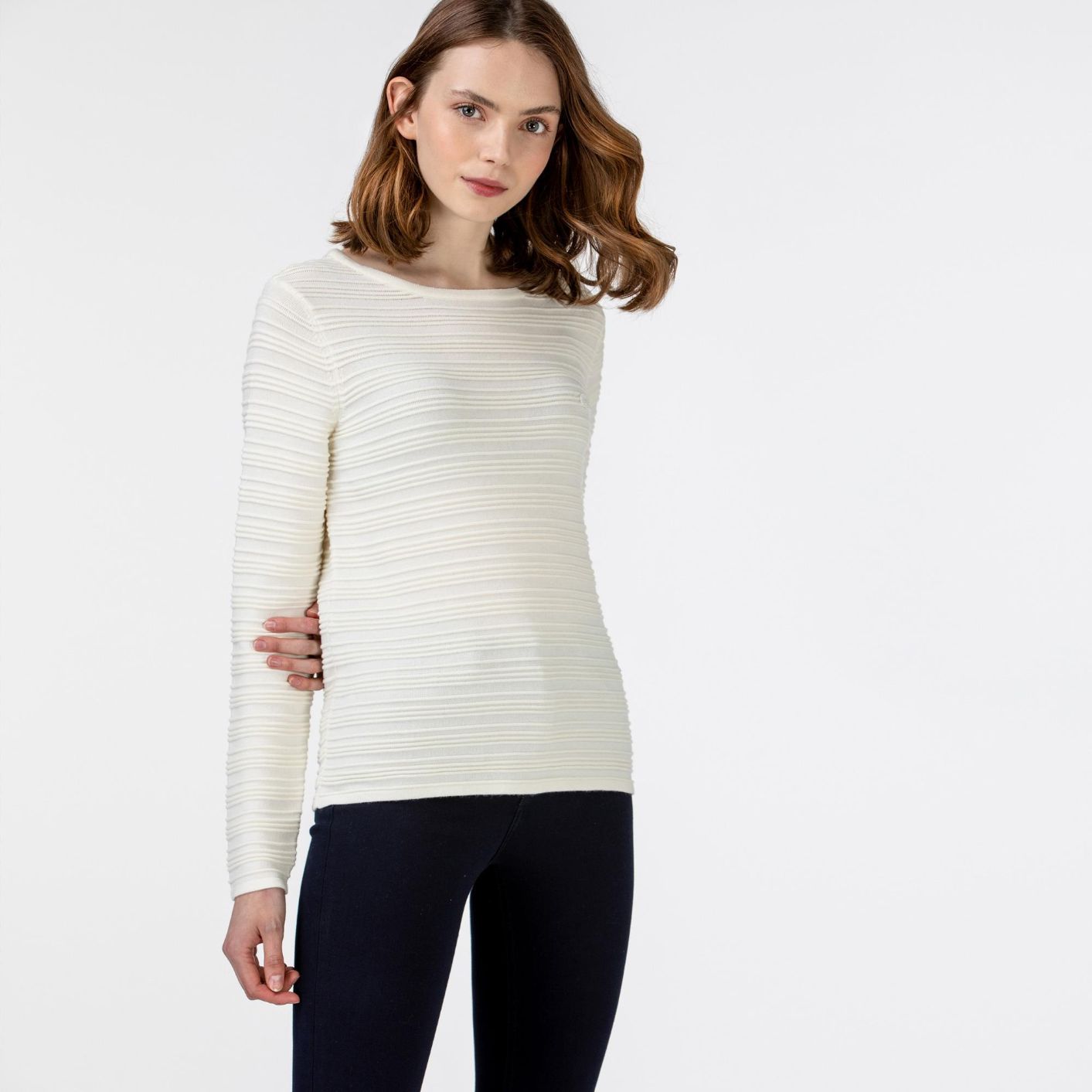 Свитер Lacoste , цвет белый, для женщин Свитер Lacoste , цвет белый, для женщин