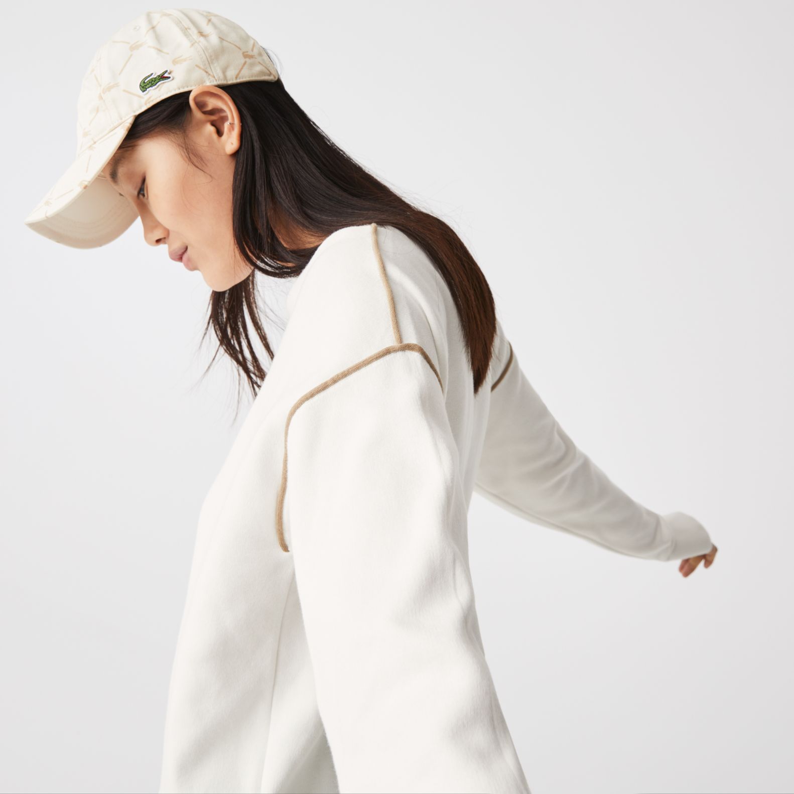 Свитер Lacoste , цвет белый, для женщин Свитер Lacoste , цвет белый, для женщин
