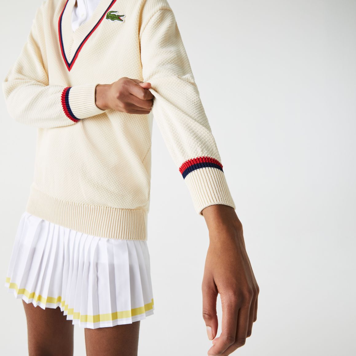 Свитер Lacoste , цвет бежевый, для женщин Свитер Lacoste , цвет бежевый, для женщин
