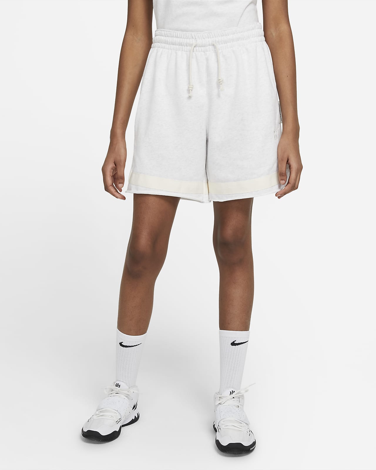 Женские баскетбольные шорты Nike Standard Issue Swoosh Fly Nike Standard Issue Swoosh Fly Женские баскетбольные шорты Nike Standard Issue Swoosh Fly Nike Standard Issue Swoosh Fly