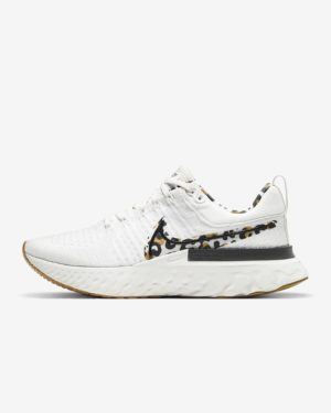 Женские беговые кроссовки Nike React Infinity Run Flyknit 2 Nike React Infinity Run Flyknit 2