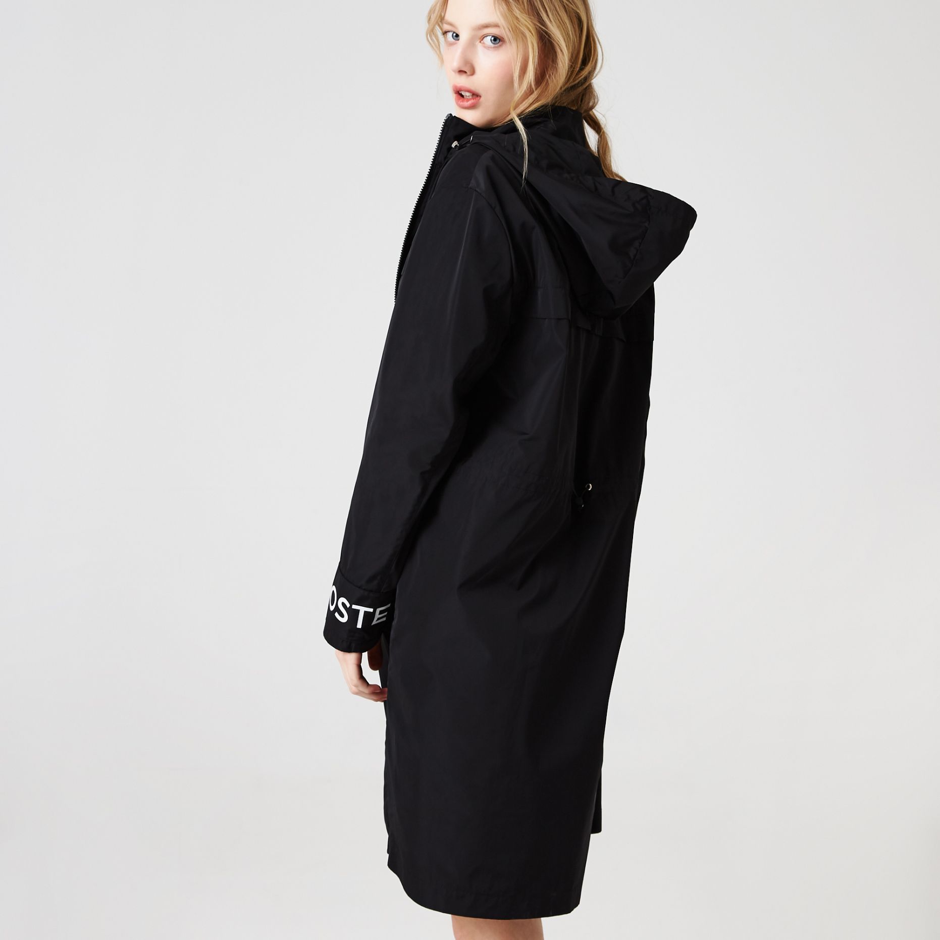 Куртка Lacoste , цвет черный, для женщин Куртка Lacoste , цвет черный, для женщин
