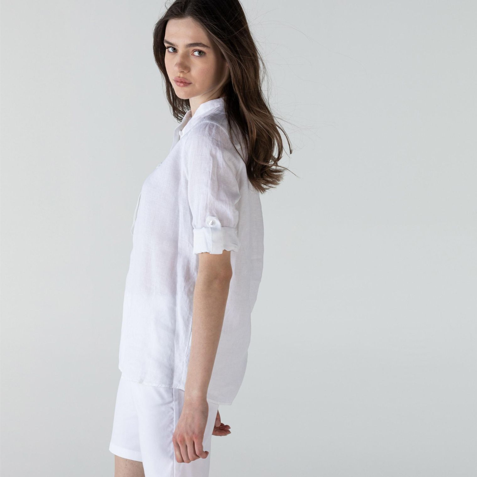 Рубашка Lacoste , цвет белый, для женщин Рубашка Lacoste , цвет белый, для женщин