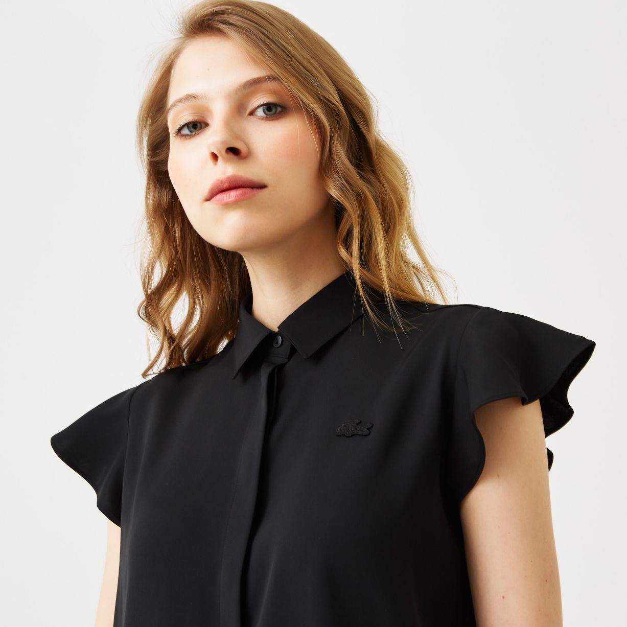 Рубашка Lacoste , цвет черный, для женщин Рубашка Lacoste , цвет черный, для женщин
