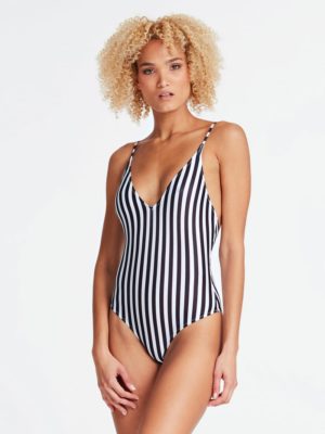 СЛИТНЫЙ КУПАЛЬНИК С ПРИНТОМ В ПОЛОСКУ Guess СЛИТНЫЙ КУПАЛЬНИК С ПРИНТОМ В ПОЛОСКУ Guess