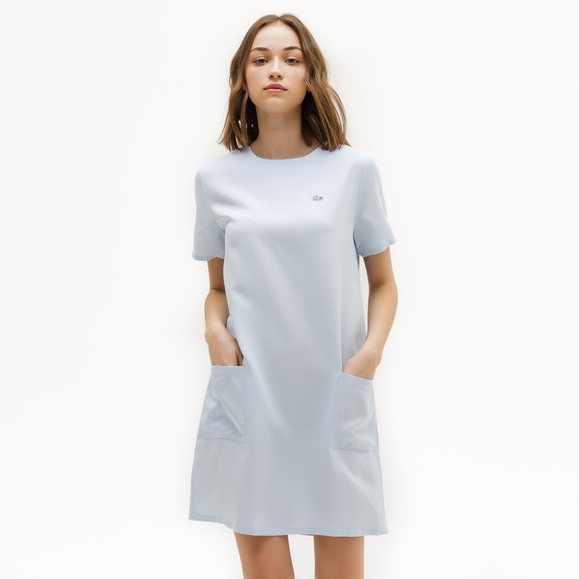 Платье Lacoste , цвет белый, для женщин Платье Lacoste , цвет белый, для женщин
