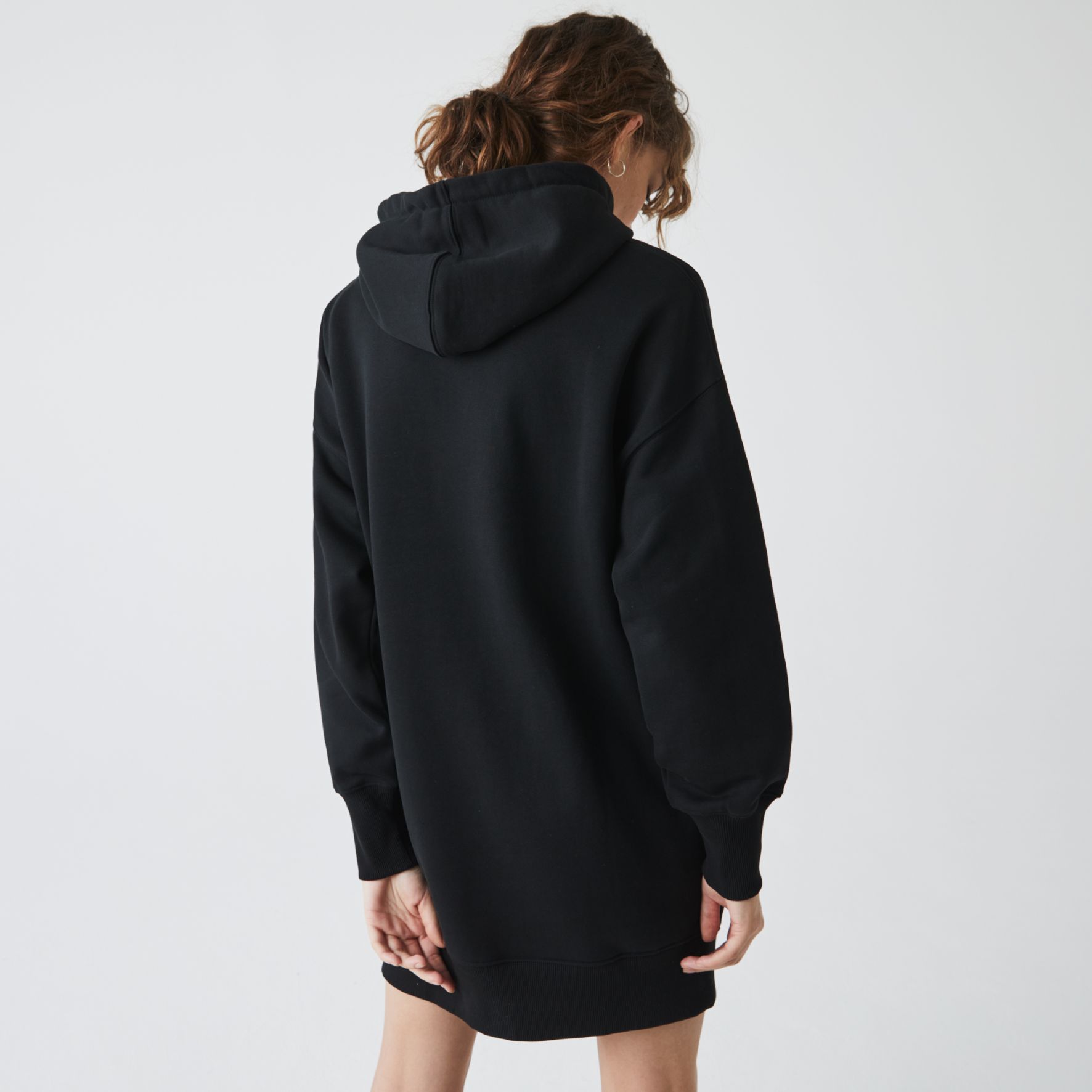 Платье Lacoste , цвет черный, для женщин Платье Lacoste , цвет черный, для женщин