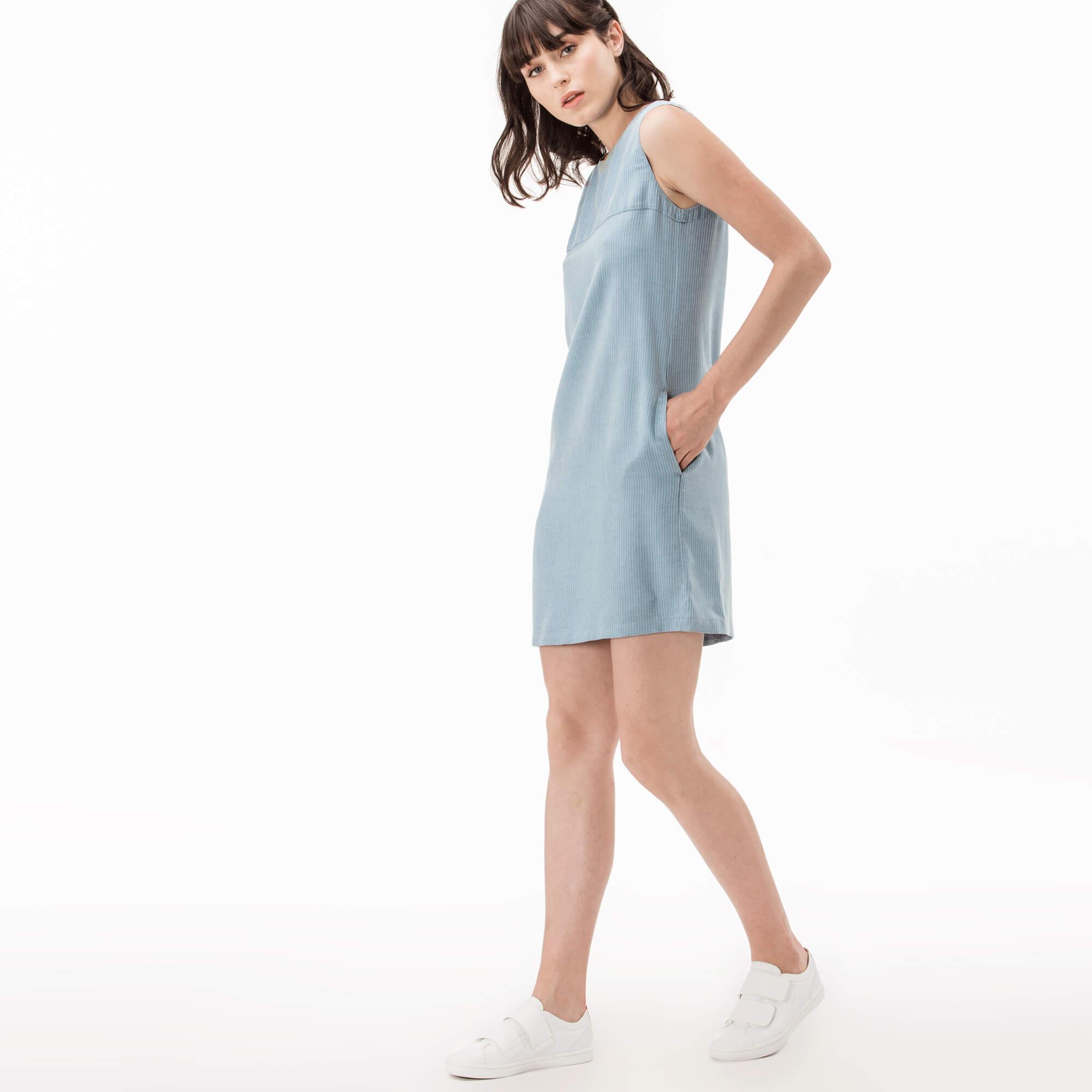 Платье Lacoste , цвет голубой, для женщин Платье Lacoste , цвет голубой, для женщин