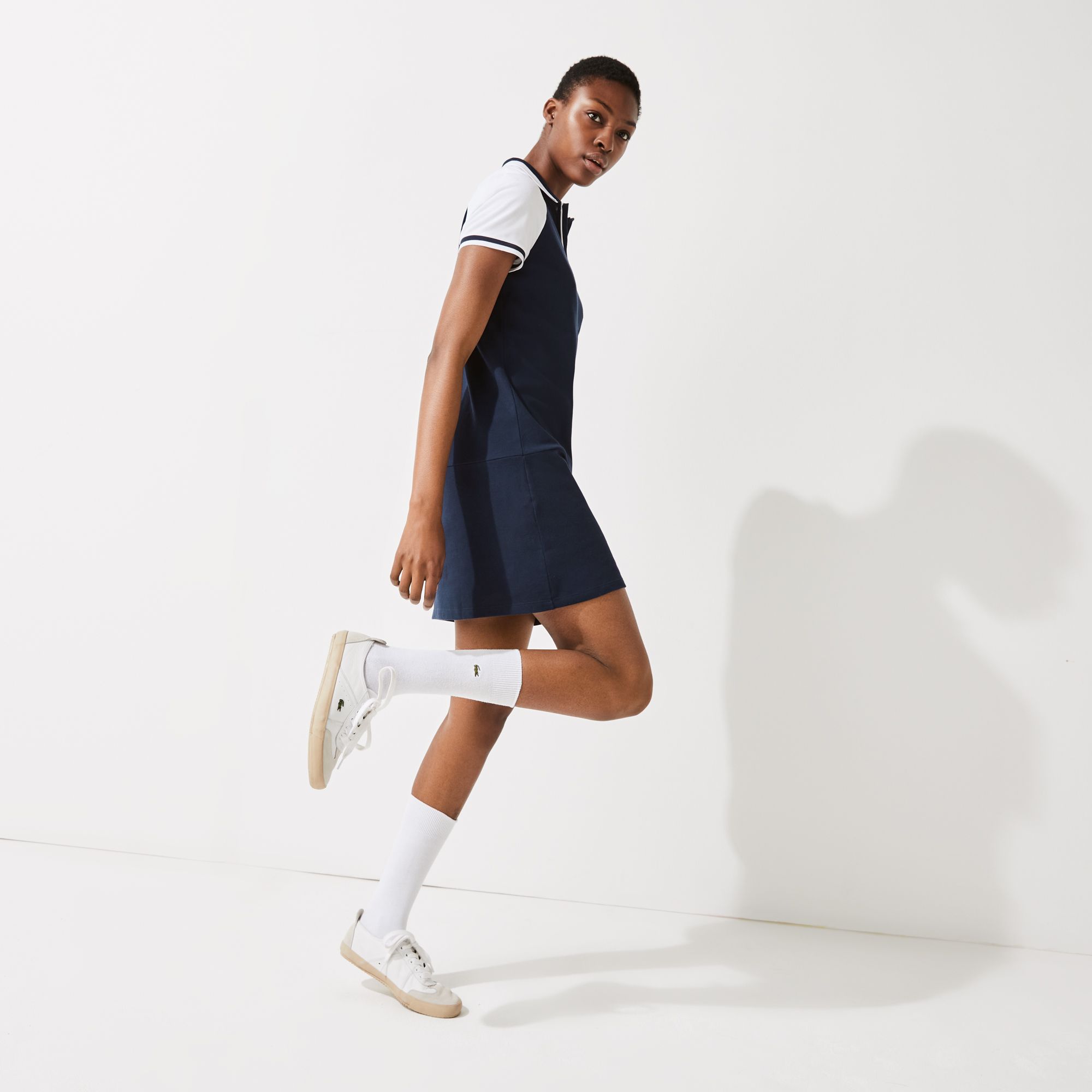 Платье Lacoste , цвет синий, для женщин Платье Lacoste , цвет синий, для женщин