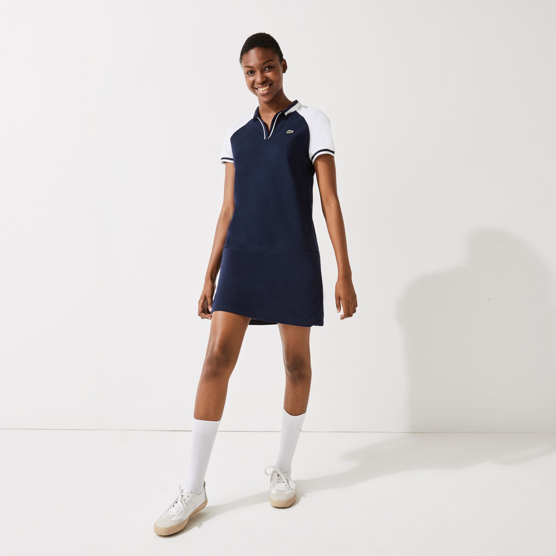 Платье Lacoste , цвет синий, для женщин Платье Lacoste , цвет синий, для женщин