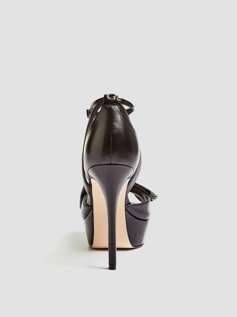 КОЖАНЫЕ БОСОНОЖКИ LORDIA Guess КОЖАНЫЕ БОСОНОЖКИ LORDIA Guess