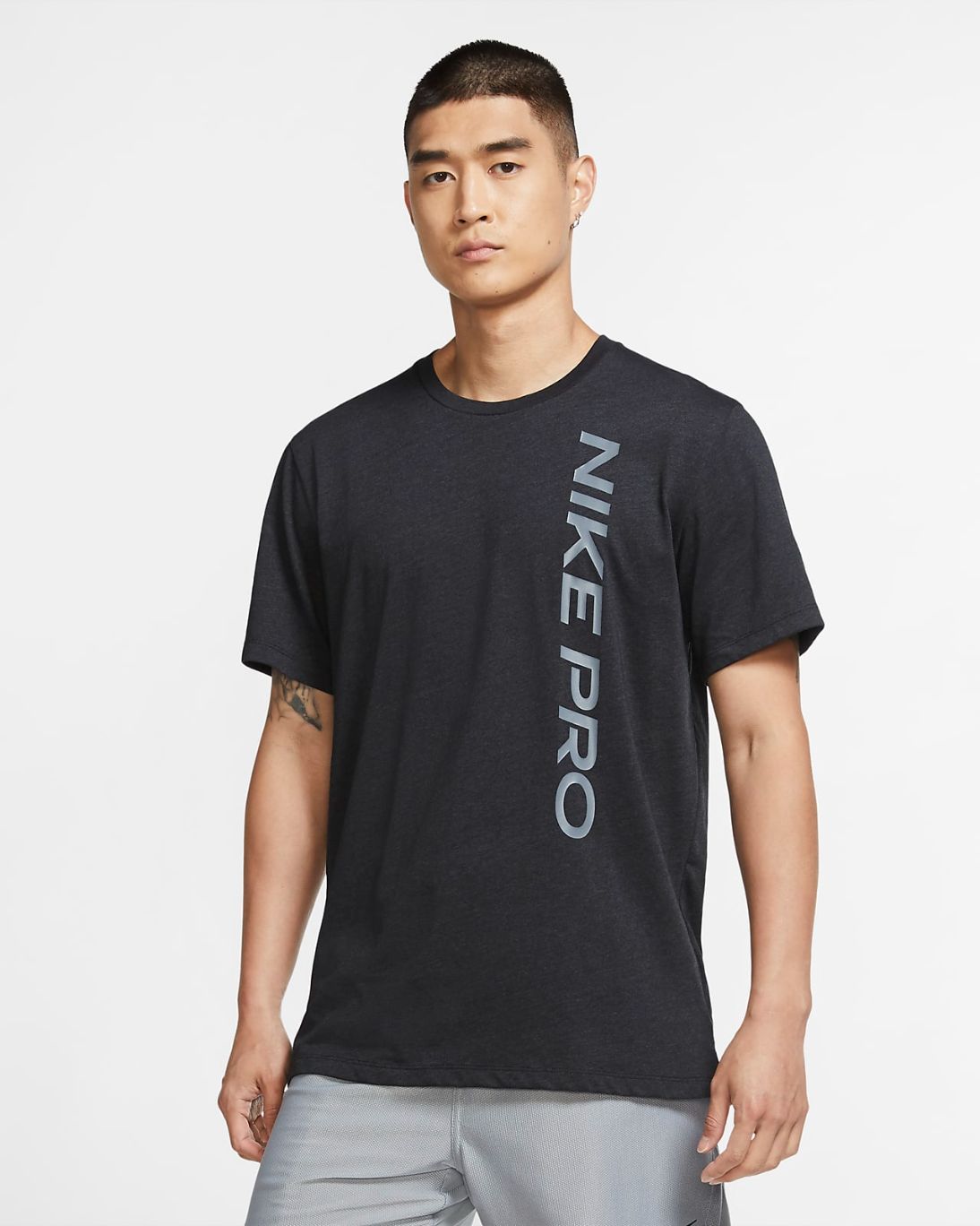 Мужская футболка с коротким рукавом Nike Pro Nike Pro Мужская футболка с коротким рукавом Nike Pro Nike Pro