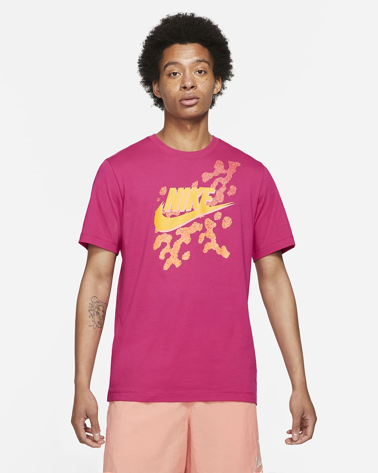 Мужская футболка Nike Sportswear Nike Sportswear Мужская футболка Nike Sportswear Nike Sportswear