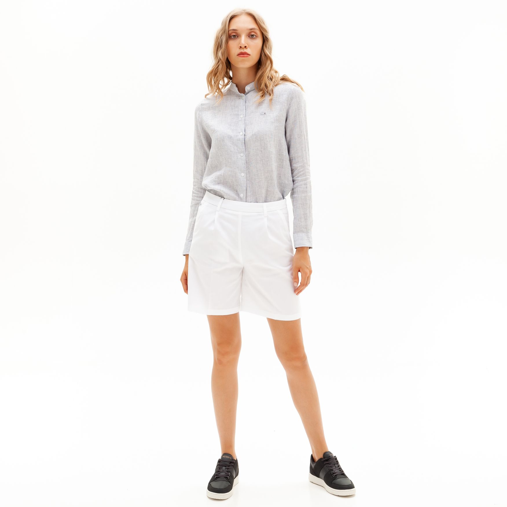 Шорты Lacoste , цвет бежевый, для женщин Шорты Lacoste , цвет бежевый, для женщин