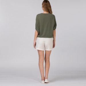 Шорты Lacoste , цвет бежевый, для женщин