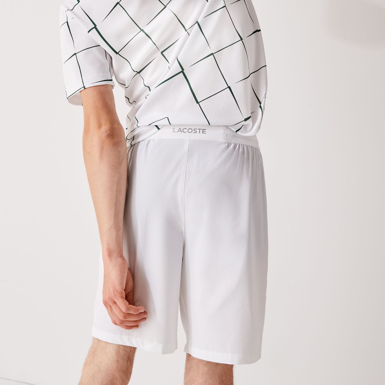 Шорты Lacoste , цвет белый, для мужчин Шорты Lacoste , цвет белый, для мужчин
