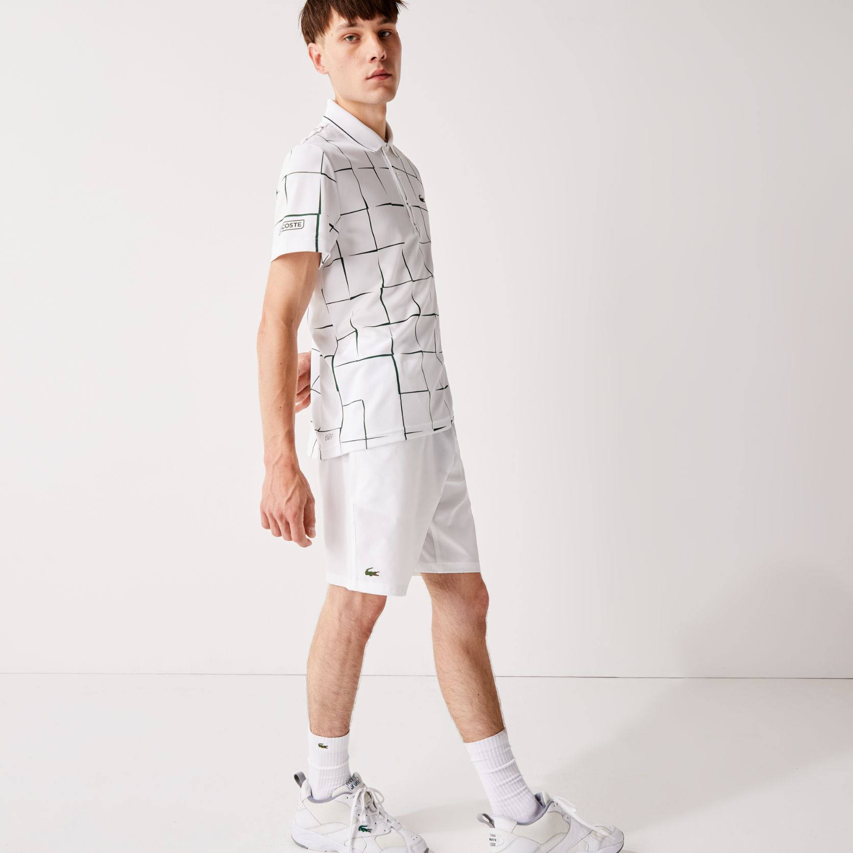 Шорты Lacoste , цвет белый, для мужчин Шорты Lacoste , цвет белый, для мужчин