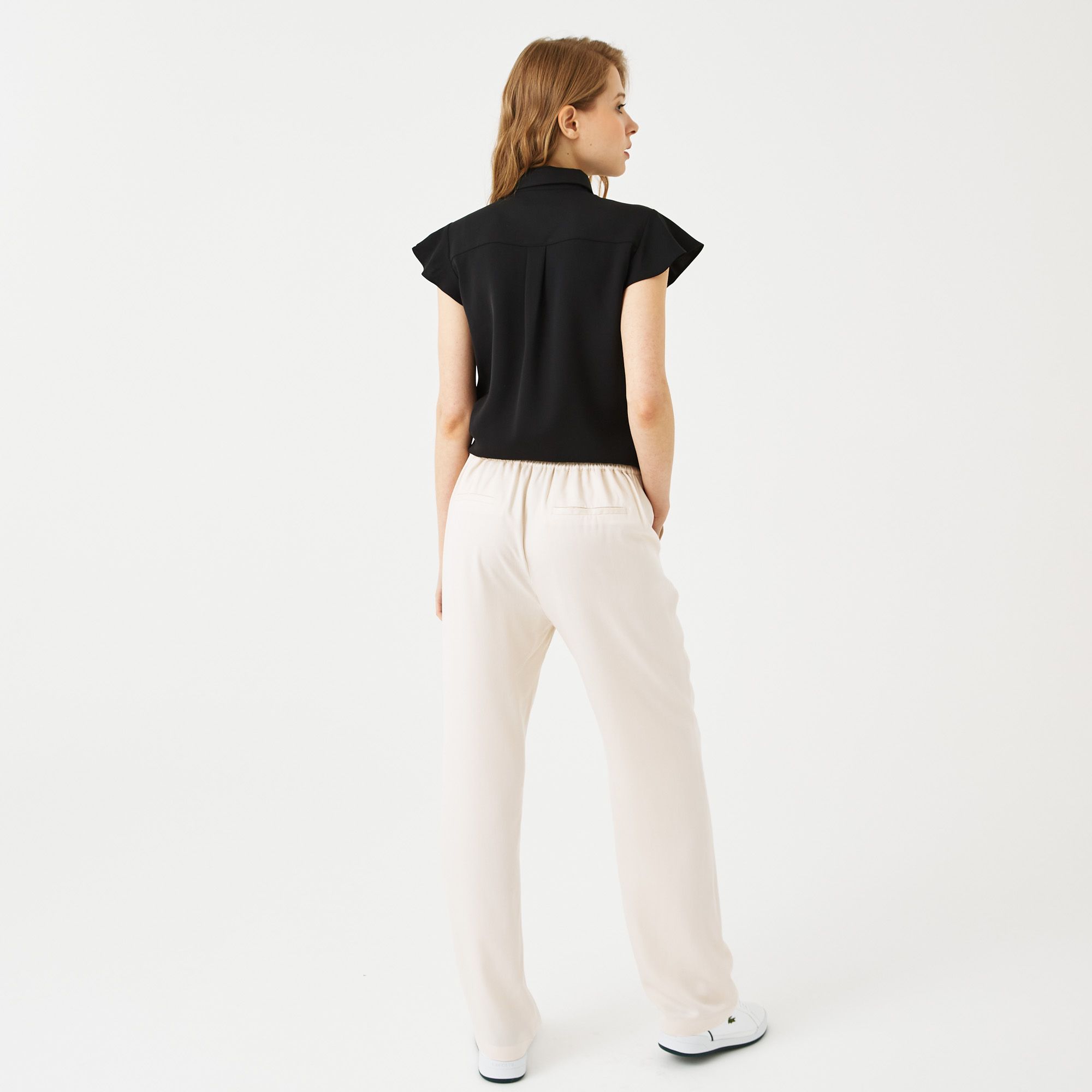Брюки Lacoste , цвет белый, для женщин Брюки Lacoste , цвет белый, для женщин