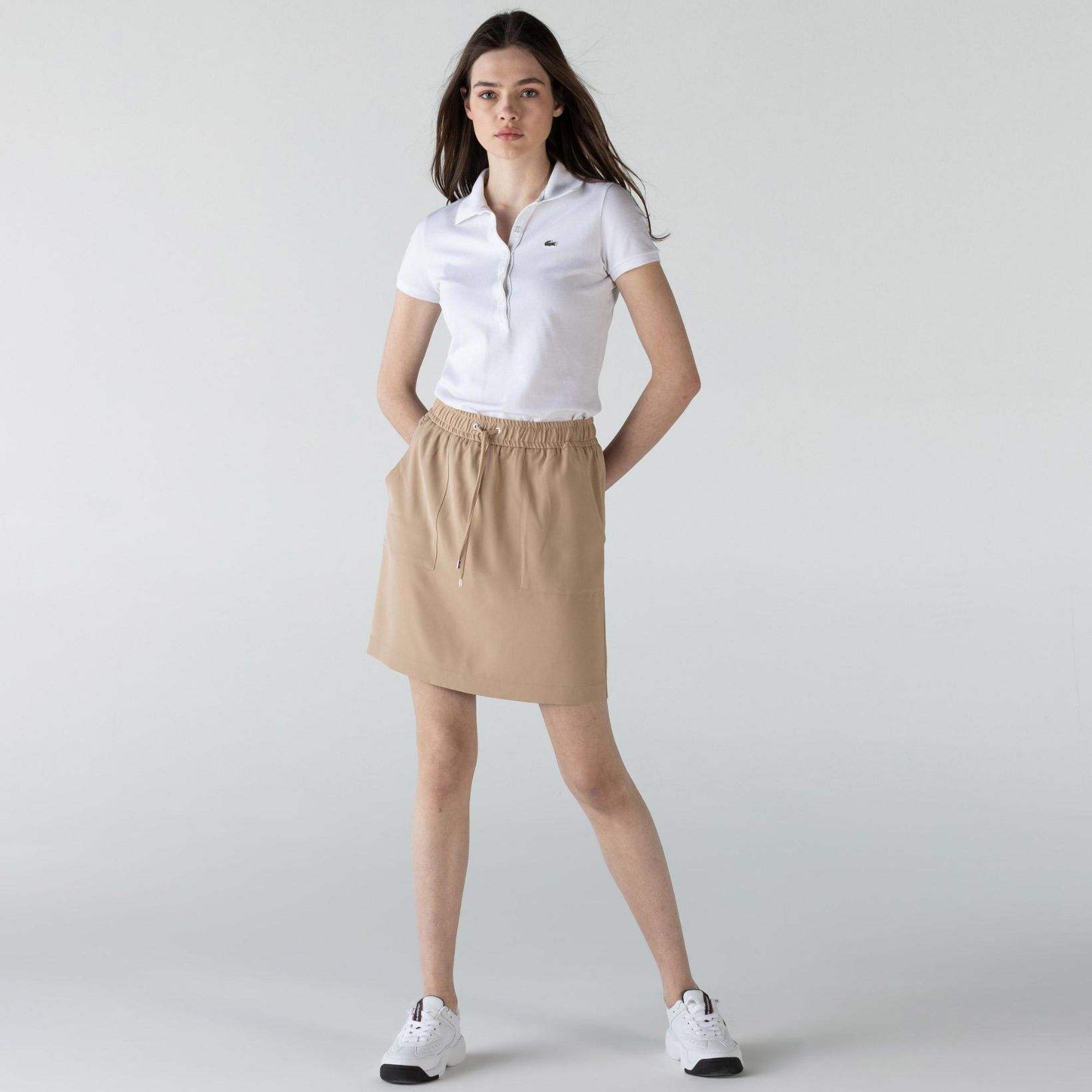 Юбка Lacoste , цвет белый, для женщин Юбка Lacoste , цвет белый, для женщин