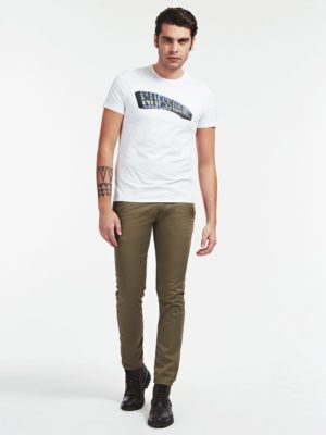 ФУТБОЛКА С ЛОГОТИПОМ СПЕРЕДИ Guess