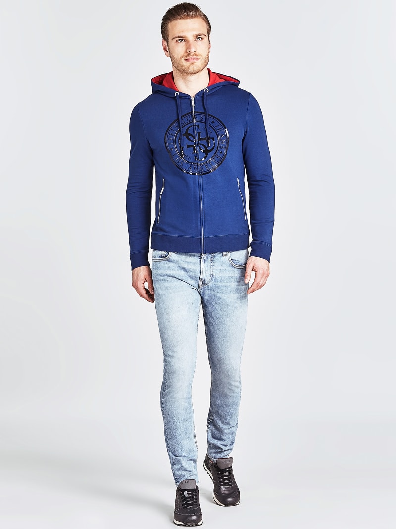 КЛАССИЧЕСКИЕ ОБЛЕГАЮЩИЕ ДЖИНСЫ Guess КЛАССИЧЕСКИЕ ОБЛЕГАЮЩИЕ ДЖИНСЫ Guess