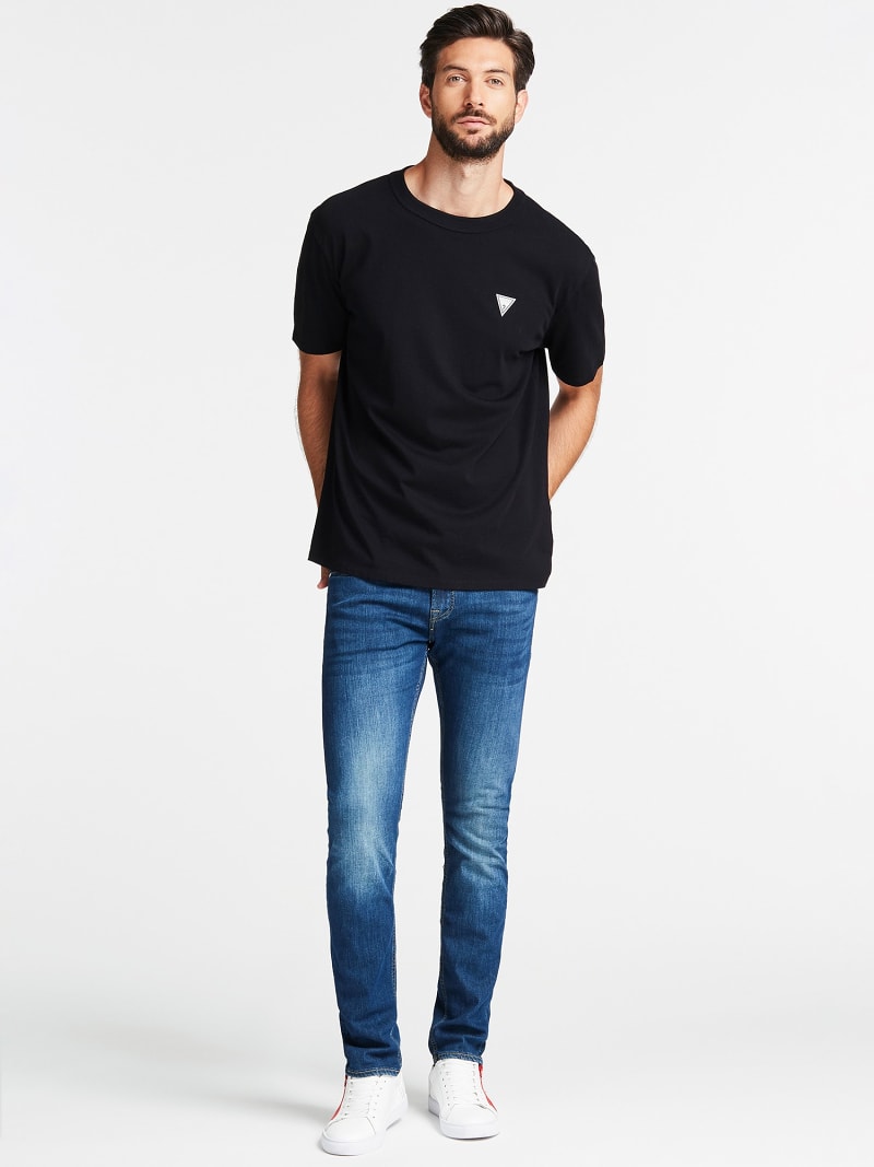 ФУТБОЛКА С ЛОГОТИПОМ Guess ФУТБОЛКА С ЛОГОТИПОМ Guess