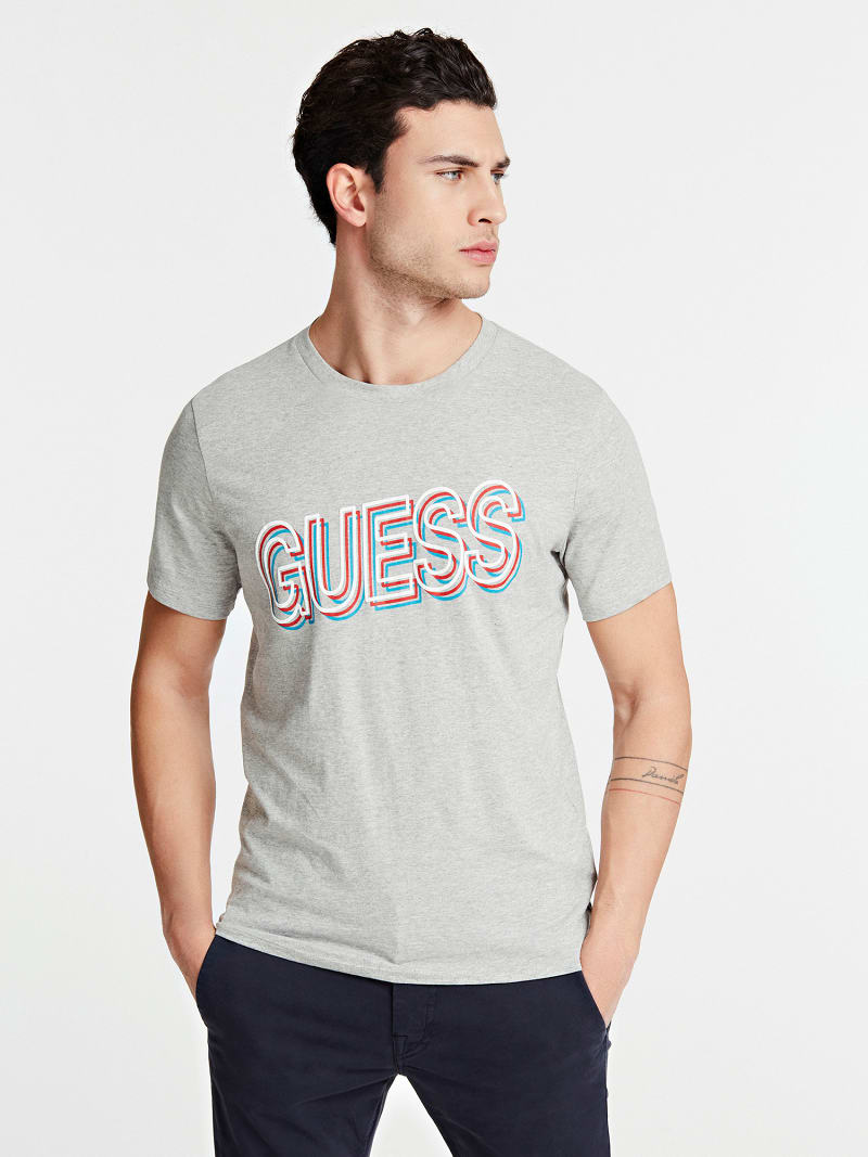 ФУТБОЛКА С ЛОГОТИПОМ СПЕРЕДИ Guess ФУТБОЛКА С ЛОГОТИПОМ СПЕРЕДИ Guess