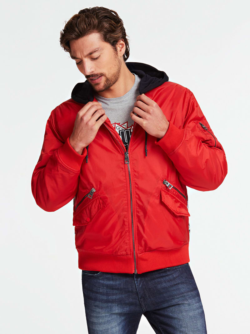 БОМБЕР С ПРИНТОМ СЗАДИ Guess БОМБЕР С ПРИНТОМ СЗАДИ Guess