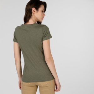 Футболка Lacoste , цвет зеленый, для женщин