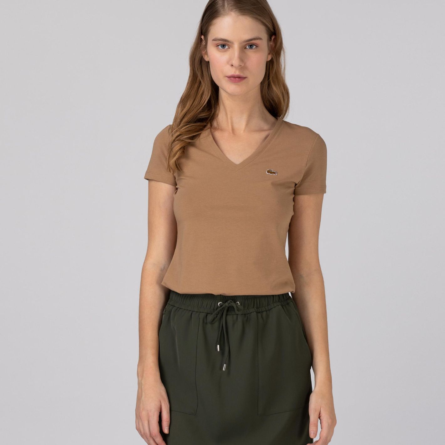 Футболка Lacoste , цвет бежевый, для женщин Футболка Lacoste , цвет бежевый, для женщин