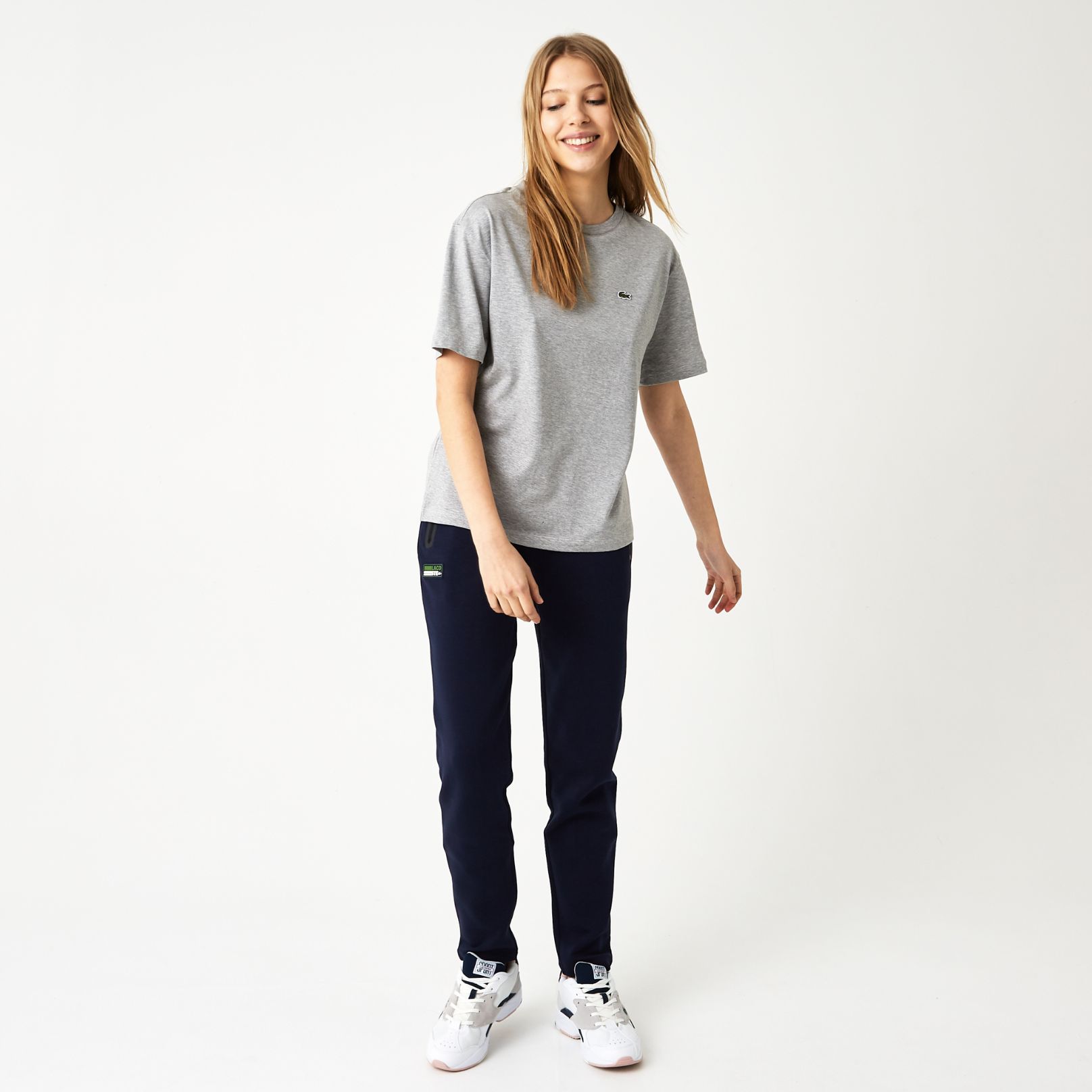 Футболка Lacoste , цвет серый, для женщин Футболка Lacoste , цвет серый, для женщин