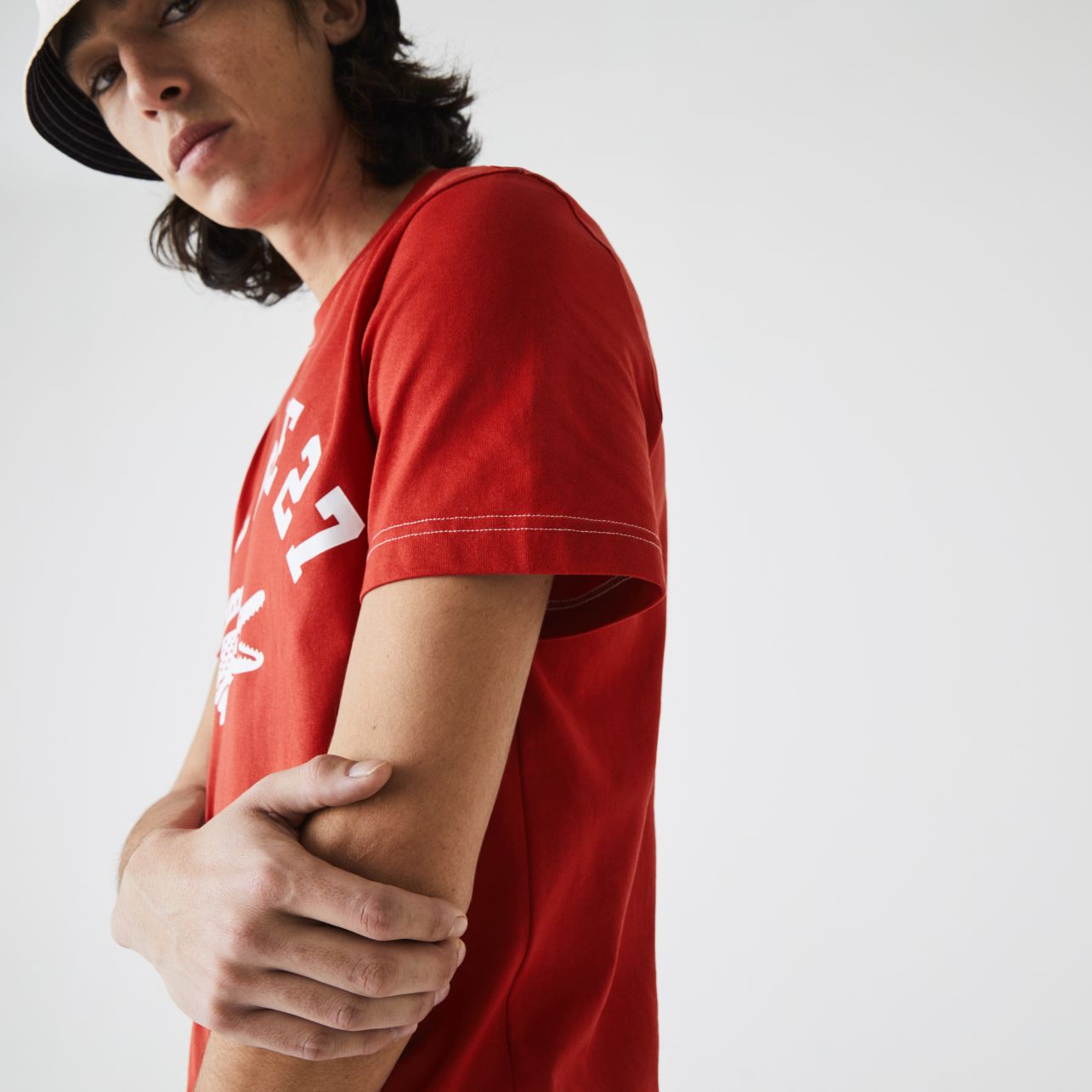 Футболка Lacoste , цвет красный, для мужчин Футболка Lacoste , цвет красный, для мужчин