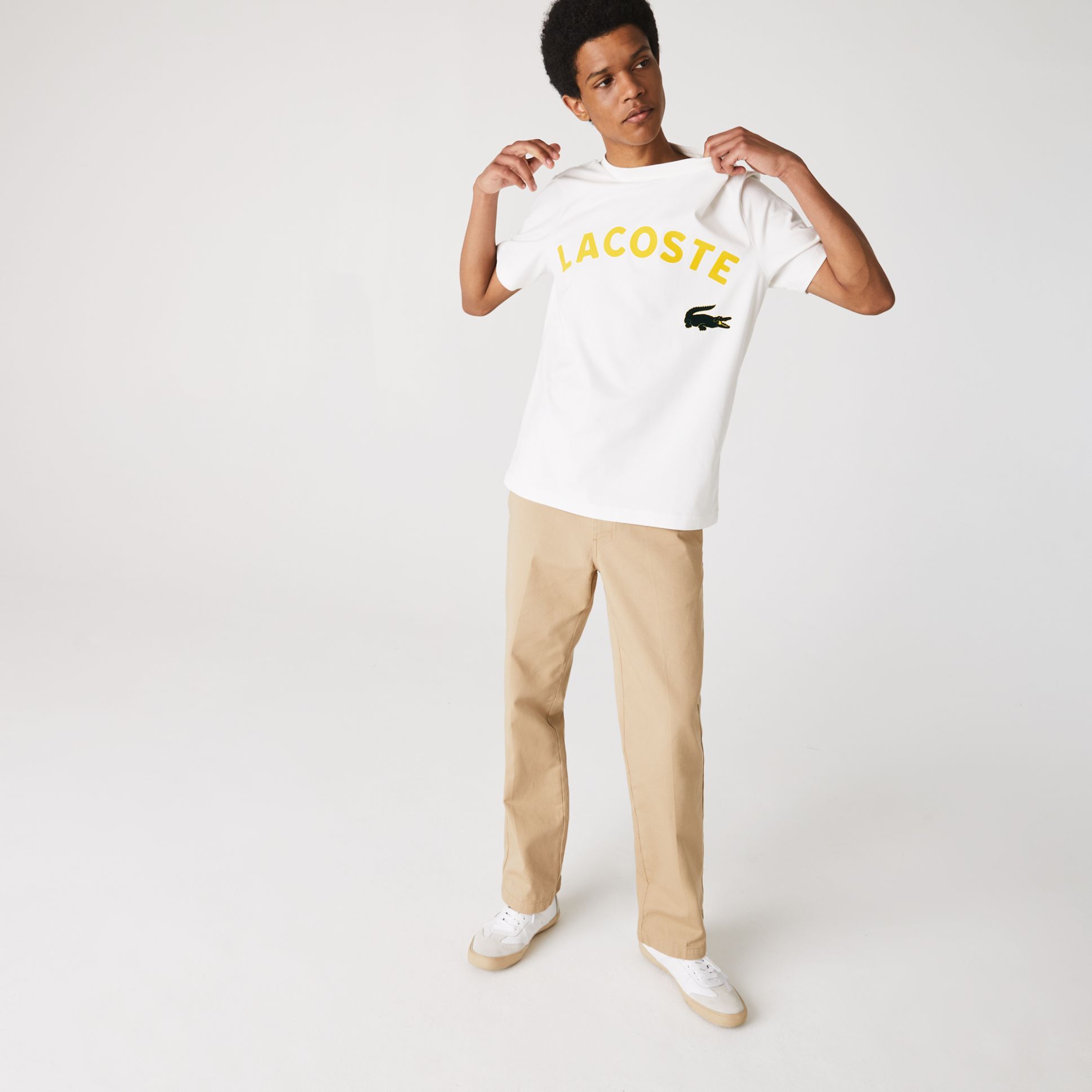 Футболка Lacoste L!VE , цвет белый, для мужчин Футболка Lacoste L!VE , цвет белый, для мужчин
