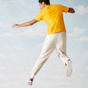 Футболка Lacoste POLAROID , цвет желтый, для мужчин