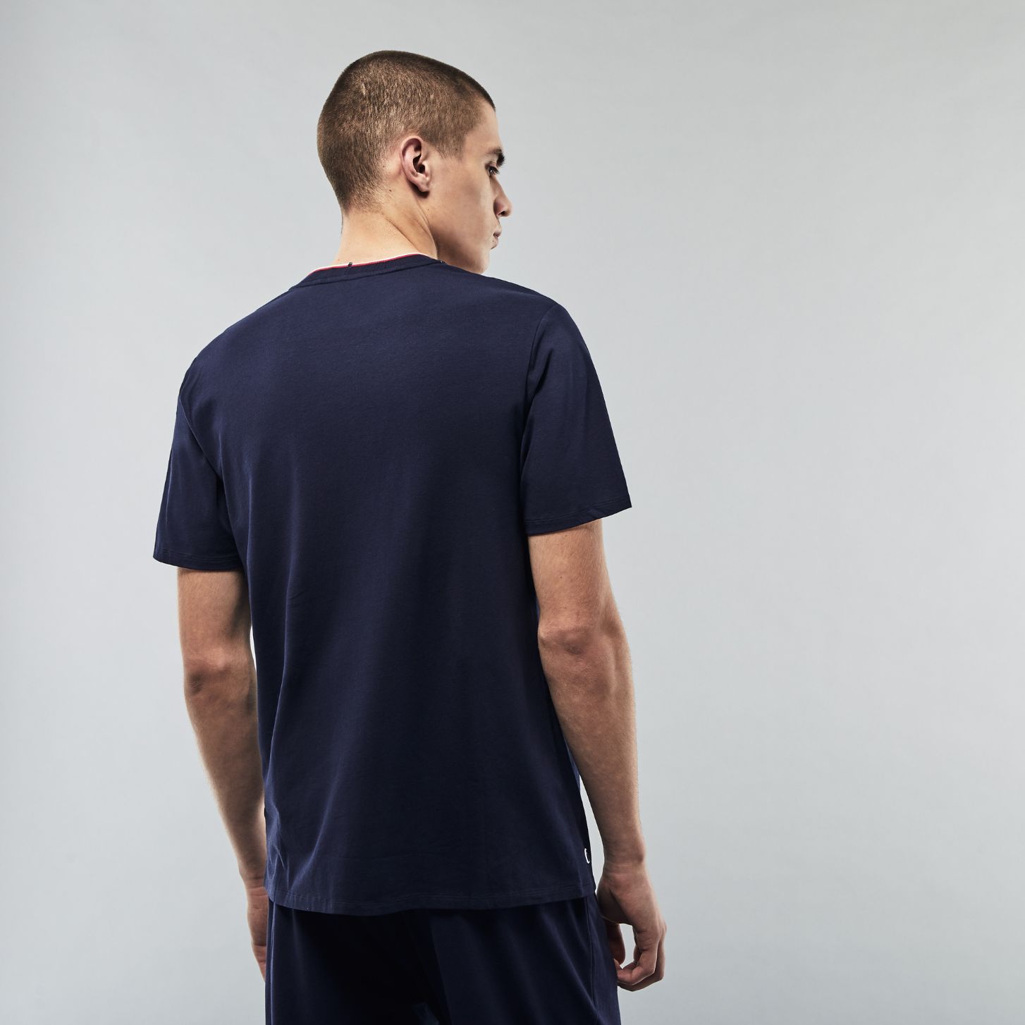Футболка Lacoste , цвет синий, для мужчин Футболка Lacoste , цвет синий, для мужчин