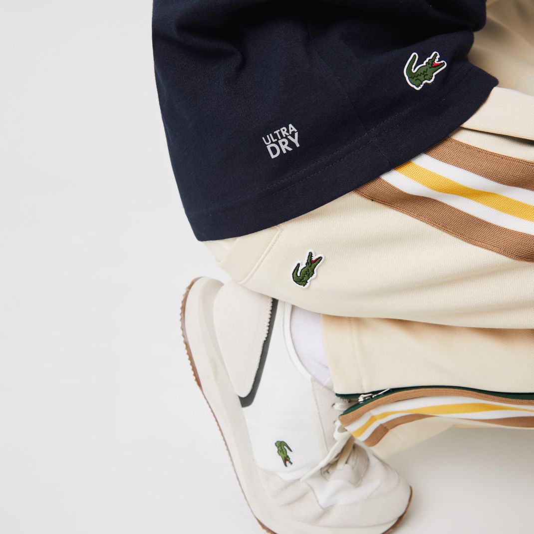 Футболка Lacoste ROLAND GARROS PERFORMANCE , цвет синий, для мужчин Футболка Lacoste ROLAND GARROS PERFORMANCE , цвет синий, для мужчин