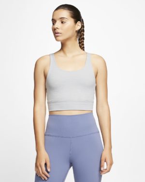 Женская укороченная футболка из ткани Infinalon Nike Yoga Luxe Nike Yoga Luxe