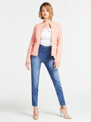 КУРТКА С ЭФФЕКТОМ ГЛАДКОГО ПОКРЫТИЯ Guess
