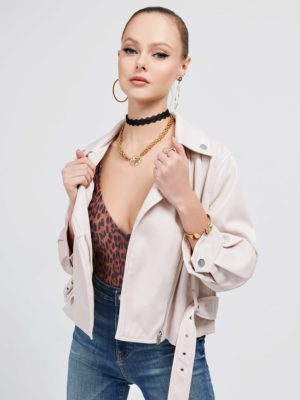 КУРТКА С ЭФФЕКТОМ ГЛАДКОГО ПОКРЫТИЯ И ПОЯСОМ Guess КУРТКА С ЭФФЕКТОМ ГЛАДКОГО ПОКРЫТИЯ И ПОЯСОМ Guess