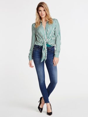 ОБЛЕГАЮЩИЕ ДЖИНСЫ Guess