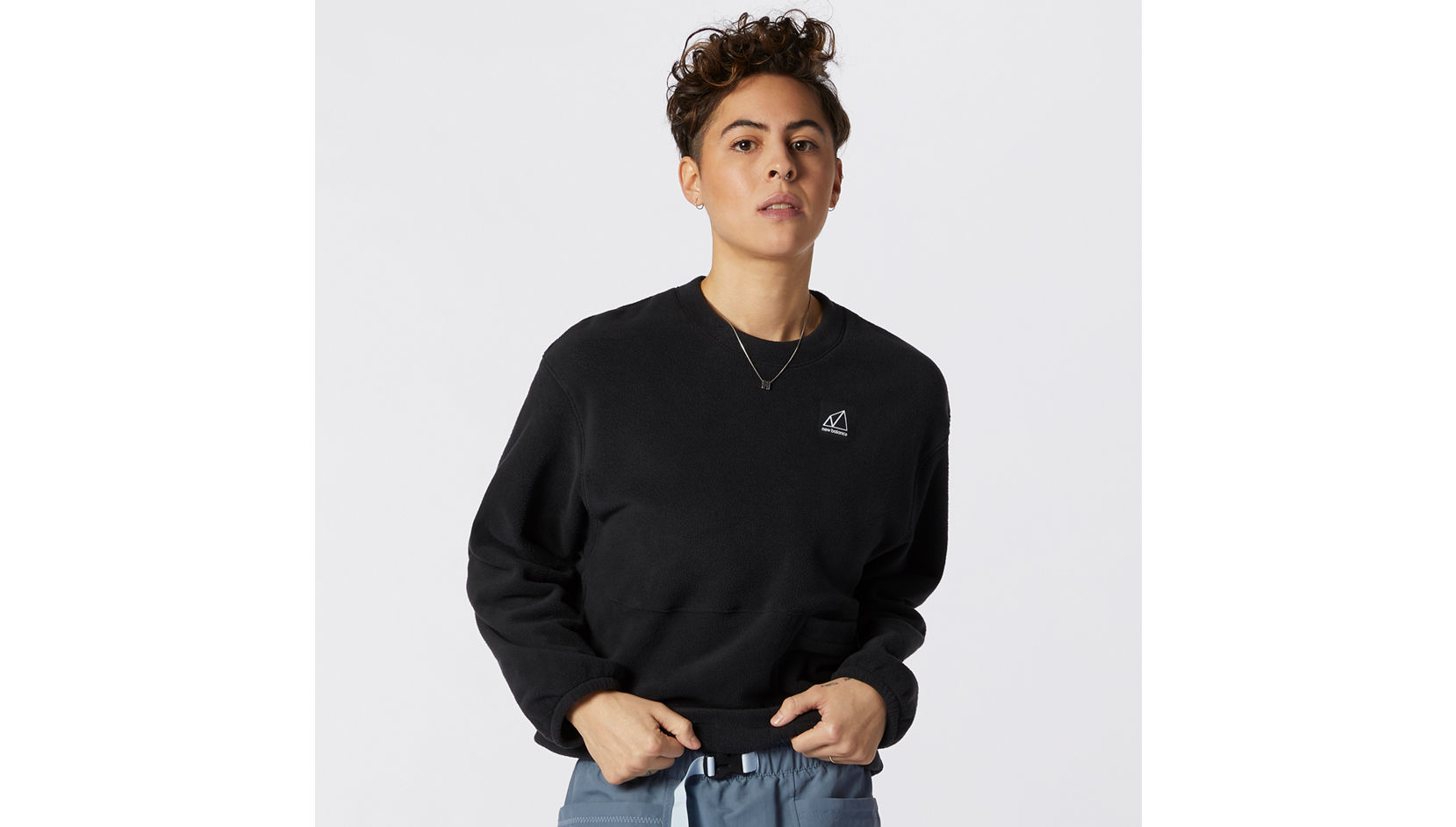 Толстовки New Balance NB All Terrain Pocket Crew Fleece женские - New Balance Толстовки New Balance NB All Terrain Pocket Crew Fleece женские - New Balance
