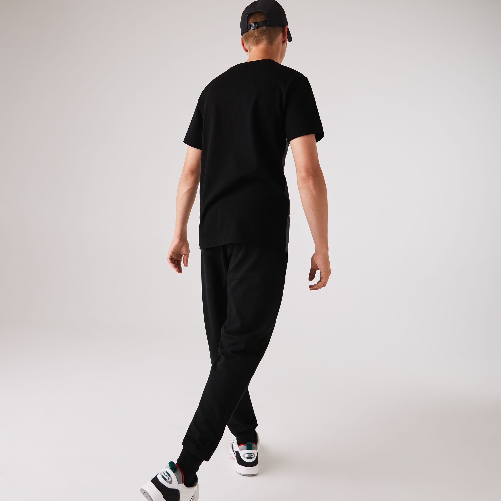 Спортивные штаны Lacoste , цвет черный, для мужчин Спортивные штаны Lacoste , цвет черный, для мужчин