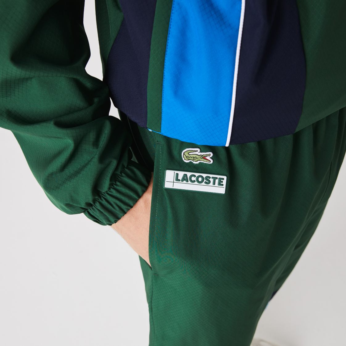 Спортивные штаны Lacoste , цвет зеленый, для мужчин Спортивные штаны Lacoste , цвет зеленый, для мужчин